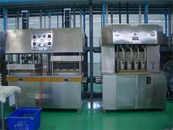 Máquina para productos de celulosa moldeada - con bagazo de caña de azúcar